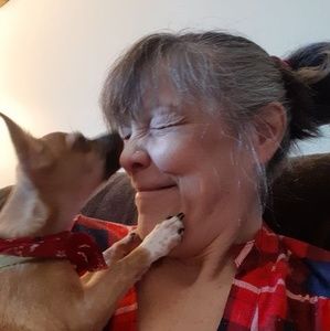 Meet your Posher, Christine